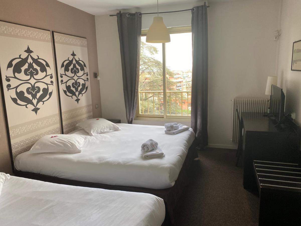 Anis Hotel